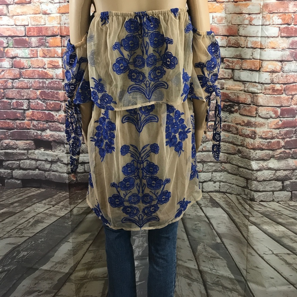 BOHO TIE SLEEVE EMBELLISHED MESH TOP - Picture 4 of 6
